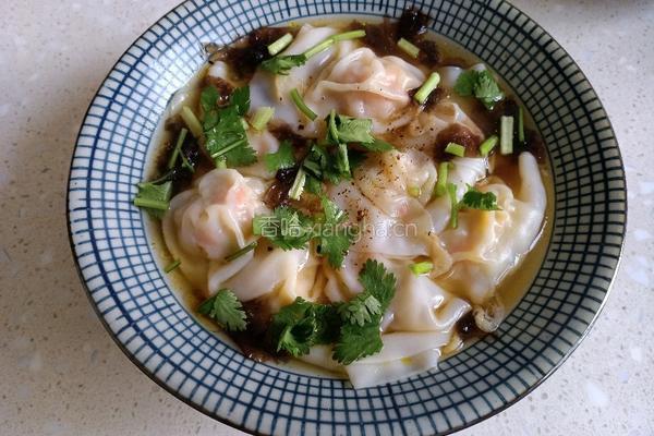 胡萝卜鲜肉馄饨的做法图解13