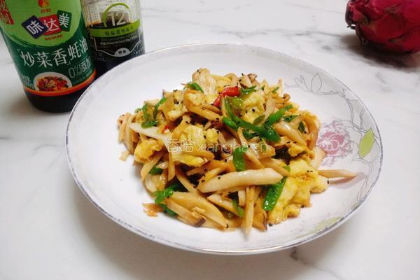 杏鲍菇鸡蛋炒辣椒的做法图解9