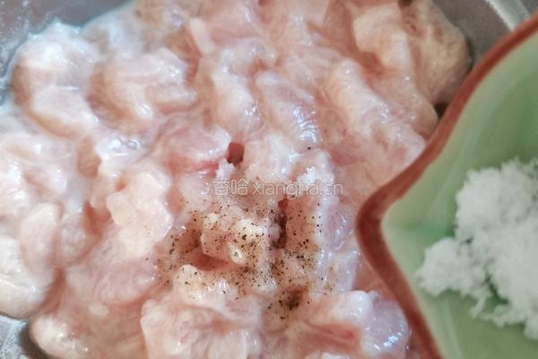 线椒炒鸡胸肉的做法图解5