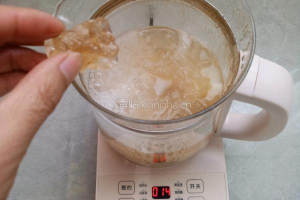 马蹄雪梨银耳汤的做法图解7
