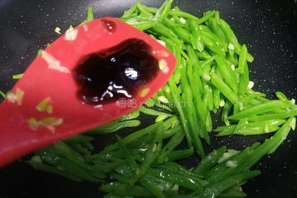 清炒扁豆角丝的做法图解8
