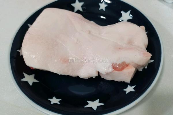 自家提炼浓香猪油的做法图解1