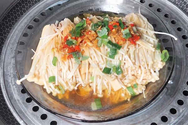 蒜蓉火腿金针菇的做法图解5