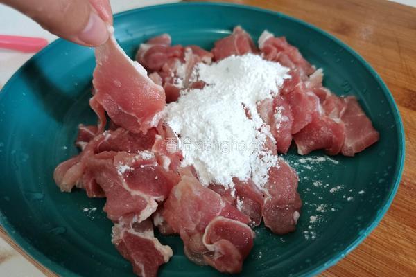 滑肉冬瓜汤的做法图解2
