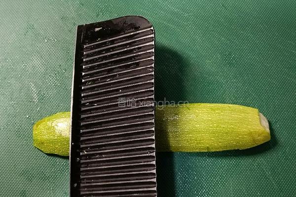 酱爆西葫芦的做法图解5
