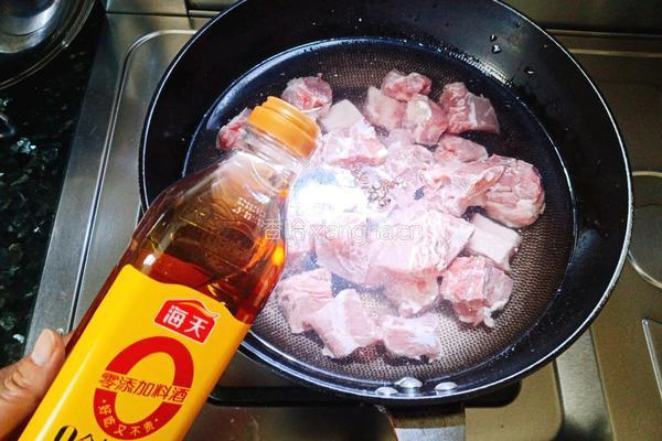 糖醋排骨的做法图解2