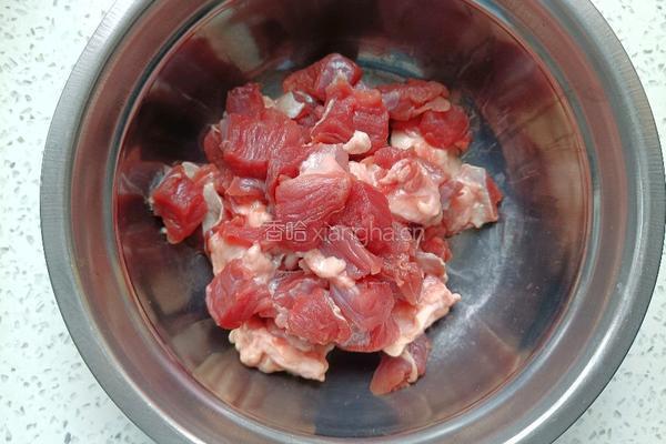 土豆胡萝卜炖牛肉的做法图解4