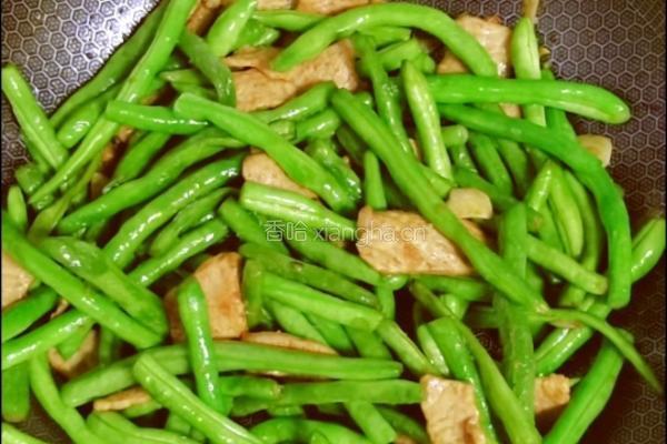 四季豆炒肉的做法图解7