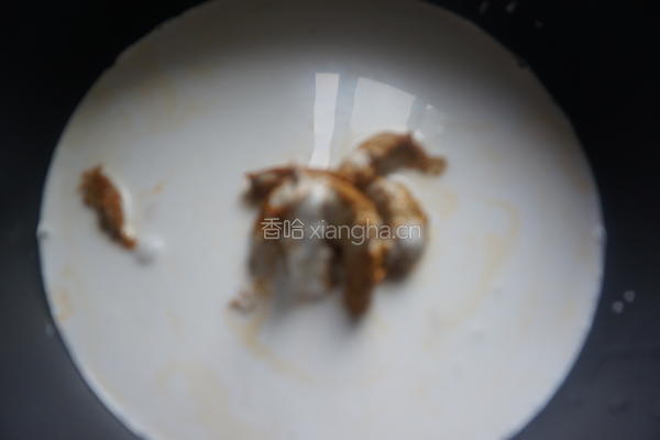 不加一滴水の泰式椰香咖喱鱼的做法图解3