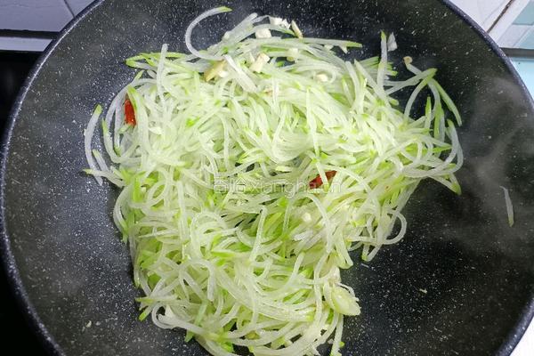 炒萝卜丝的做法图解8