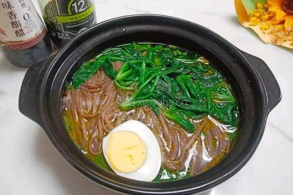 暖胃鸡汤面的做法图解6