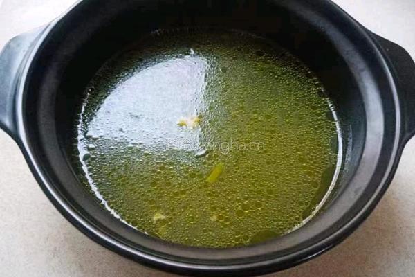 暖胃鸡汤面的做法图解5