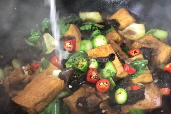 小白菜木耳烧豆腐的做法图解13