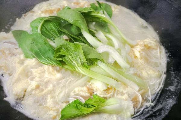 蘑菇鸡蛋汤面的做法图解8