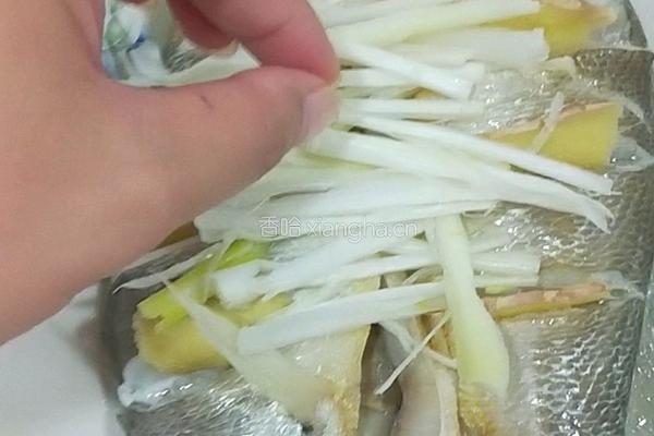 清蒸黄花鱼的做法图解7