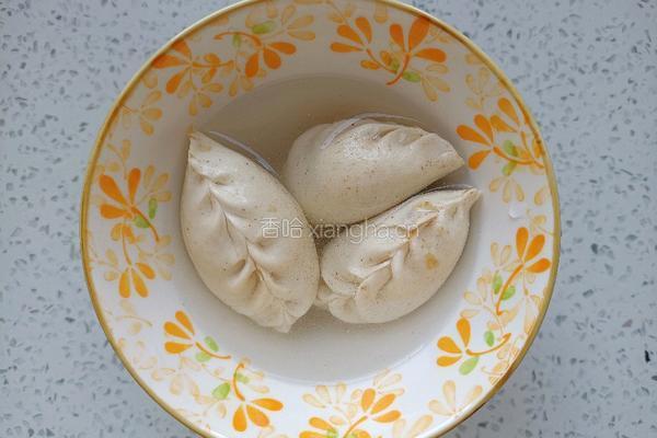 紫菜汤柳叶饺子的做法图解3