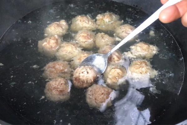 汆烫圆子的做法图解7
