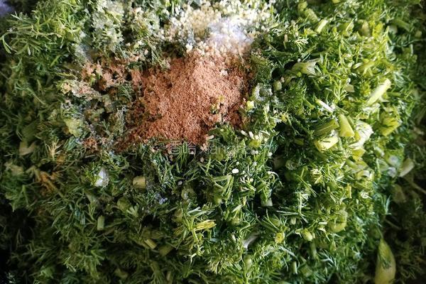 茴香鸡蛋馅饼的做法图解7