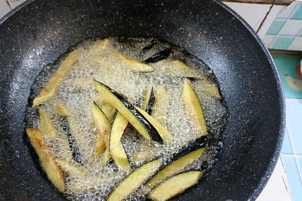 风味茄子的做法图解10