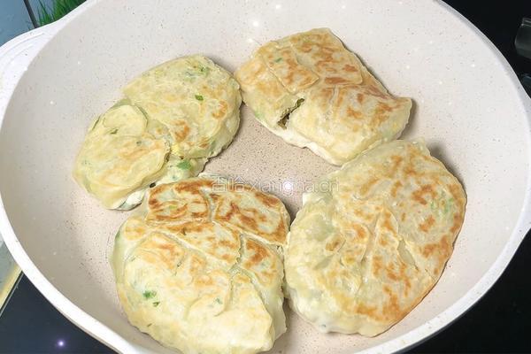 青椒鸡蛋酥饼的做法图解7