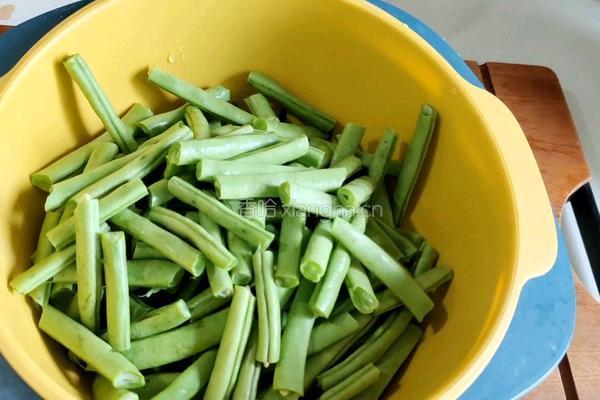 砂锅牛肉烩菜的做法图解5
