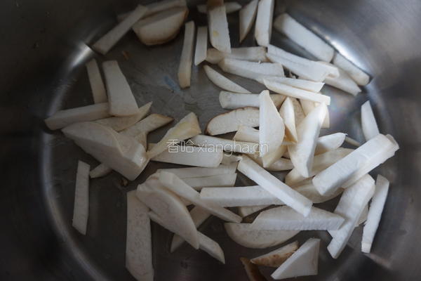 菌菇鸡汤荞麦面的做法图解4