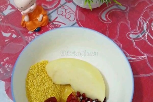 苹果红枣小米糊的做法图解1