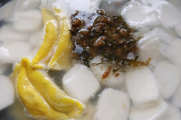 蛋饺外婆菜年糕汤的做法图解8