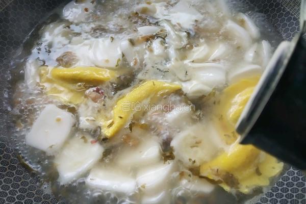 蛋饺外婆菜年糕汤的做法图解10