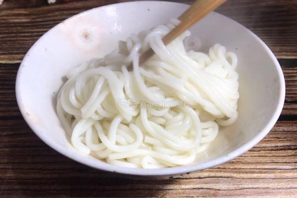 鸡蛋汤米线的做法图解9