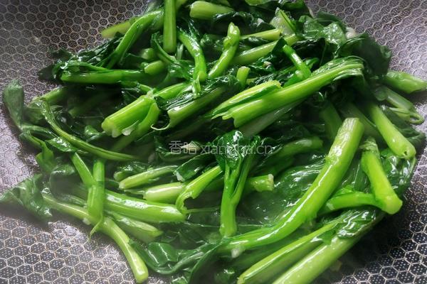 蒜蓉菜心的做法图解7