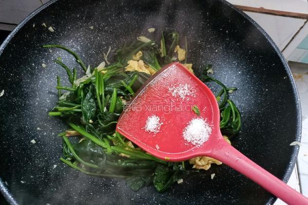 菠菜炒鸡蛋的做法图解12