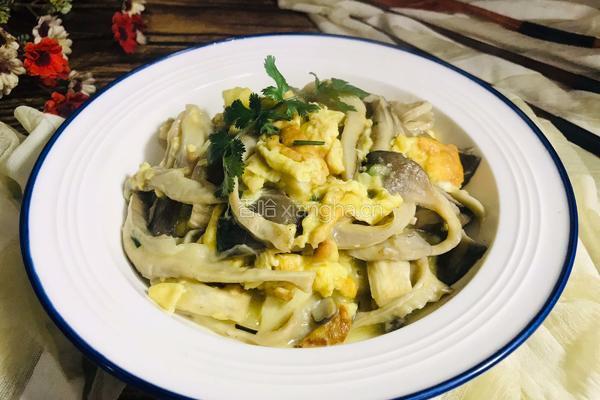 平菇炒鸡蛋的做法图解10