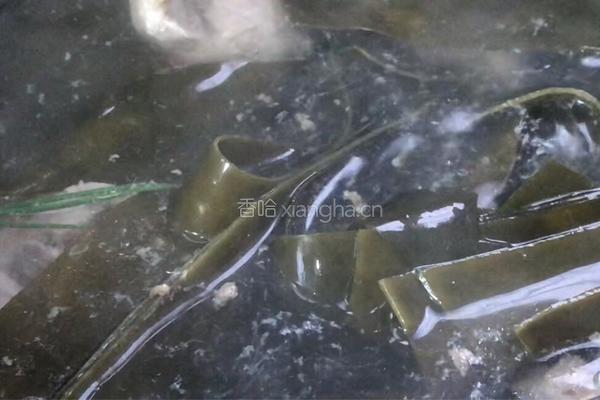 海带山药脊骨汤的做法图解8