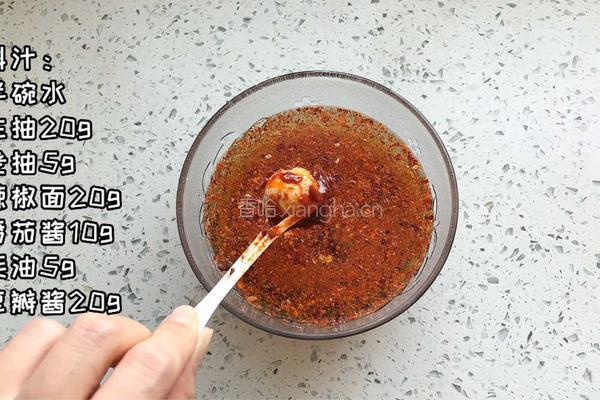 鸡爪鸡翅煲的做法图解3