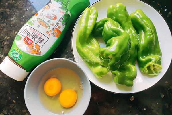 辣椒炒鸡蛋的做法图解1