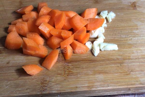 茼蒿烧豆腐的做法图解4