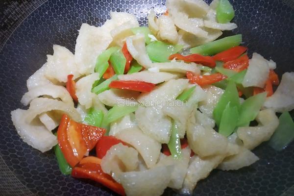 莴笋炒肉皮的做法图解6