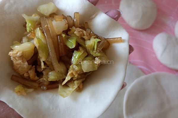 圆白菜鸡蛋粉条素馅包子的做法图解20