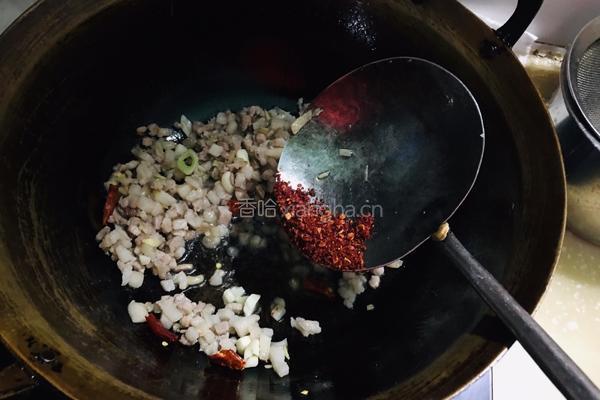 酸豆角炒肉末的做法图解5