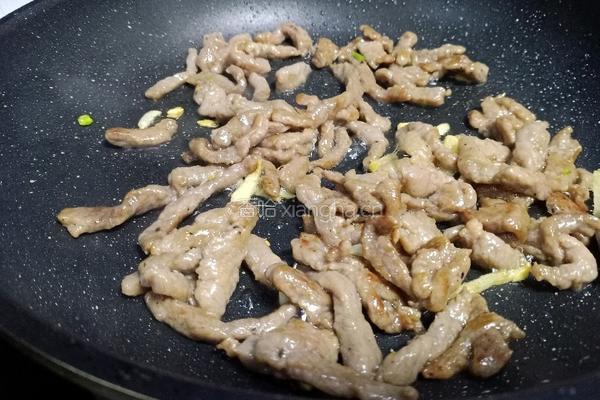 圆葱炒牛肉的做法图解5