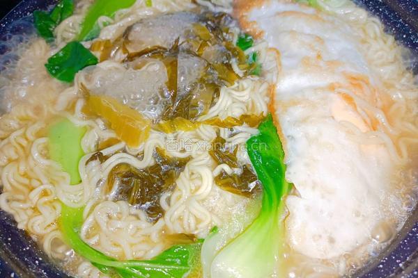 鸭蛋酸菜方便面的做法图解8