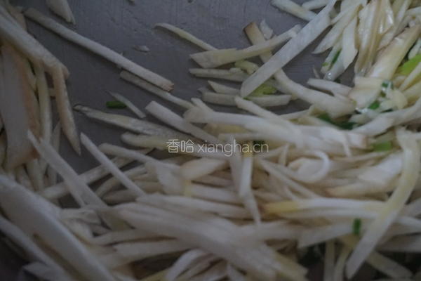  清炒茭白的做法图解3
