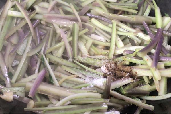 红菜苔梗炒肉的做法图解7