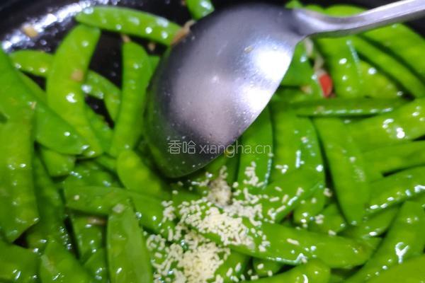 清炒荷兰豆的做法图解11