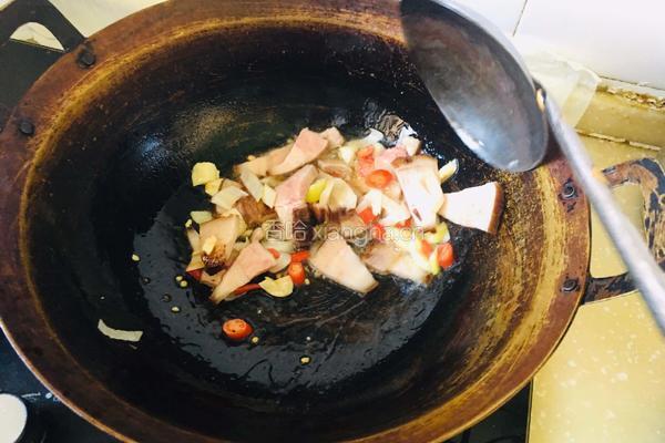 猪肉粉条烩菜的做法图解6