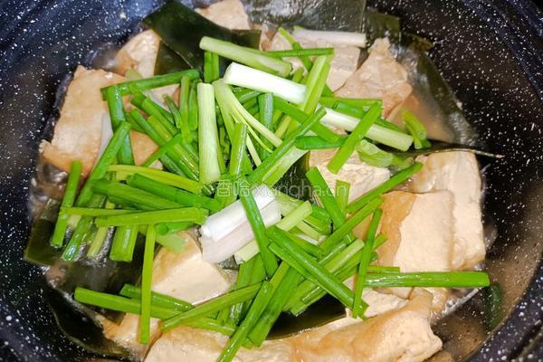 海带炖豆腐的做法图解11