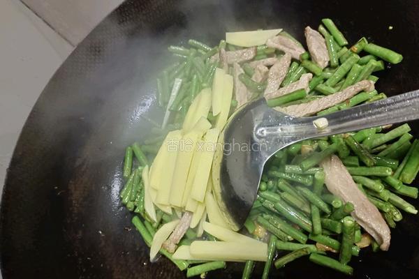 豇豆土豆条炒肉的做法图解6