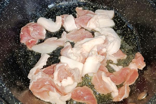 腩肉炒莴笋的做法图解4