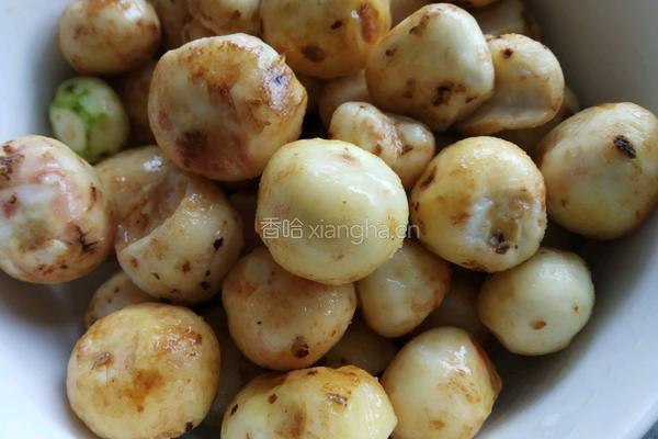 芋头粉蒸肉的做法图解4